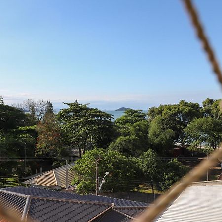 פנייה Apartamento Familiar II - Vista Para O Mar E Proximo Ao Beto Carrero מראה חיצוני תמונה